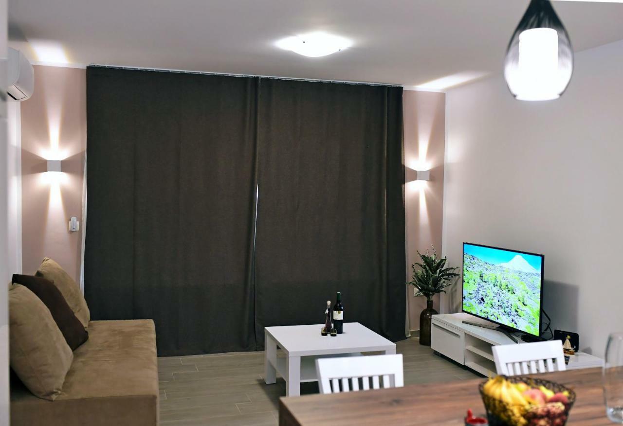 Apartment Luce نجيفيش المظهر الخارجي الصورة